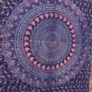 Wall/bed tapestry